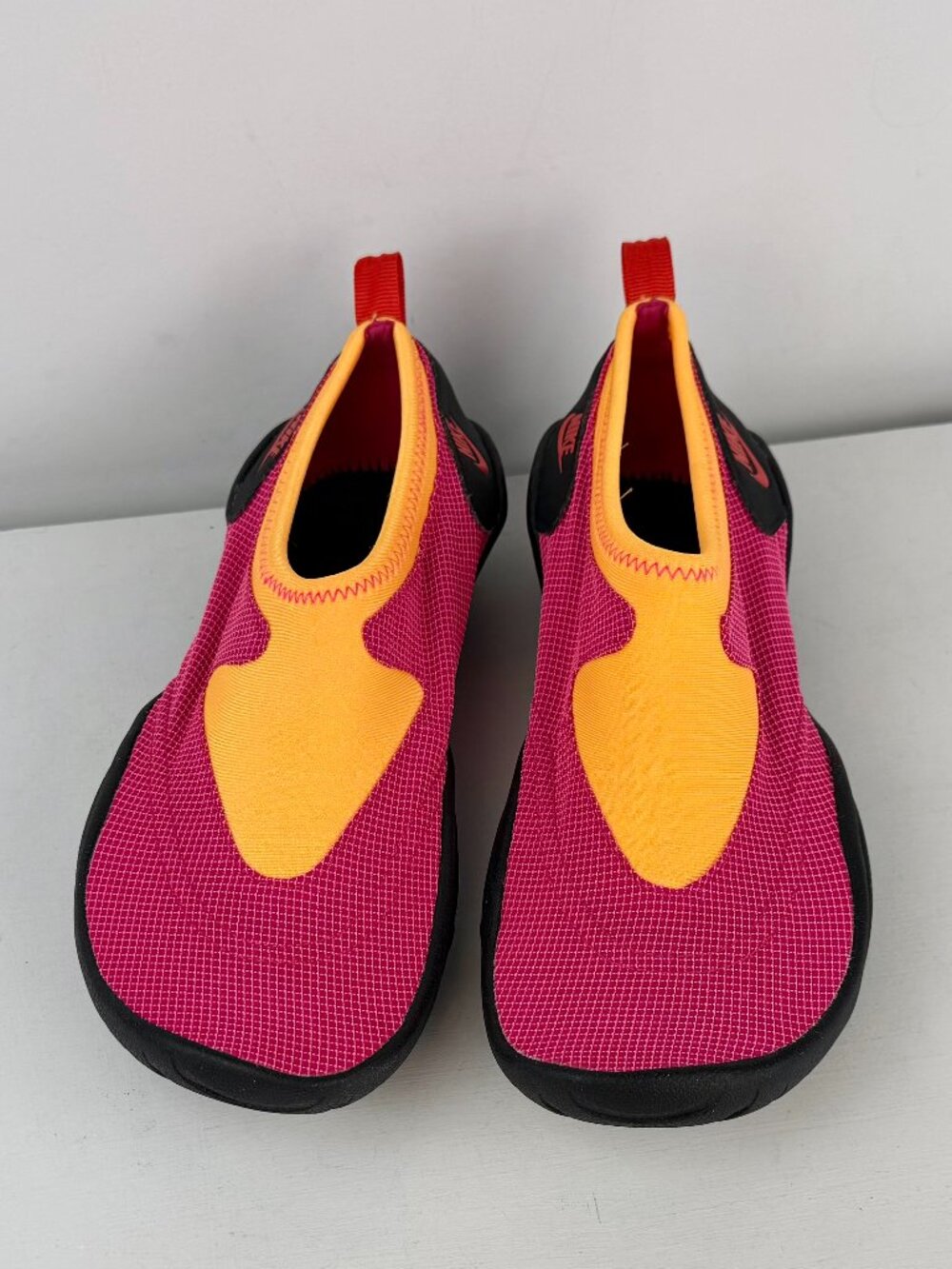 Women's 11 - Nike Aqua Turf Vivid Pink Laser Orange - FZ5628-600 - Picture 8 of 9
